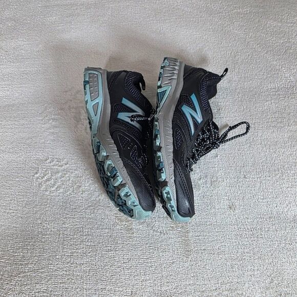 New Balance Response 1.0 WTE412B3 6.5 All Terrain Trail Running Shoe Black/Green - Picture 4 of 6